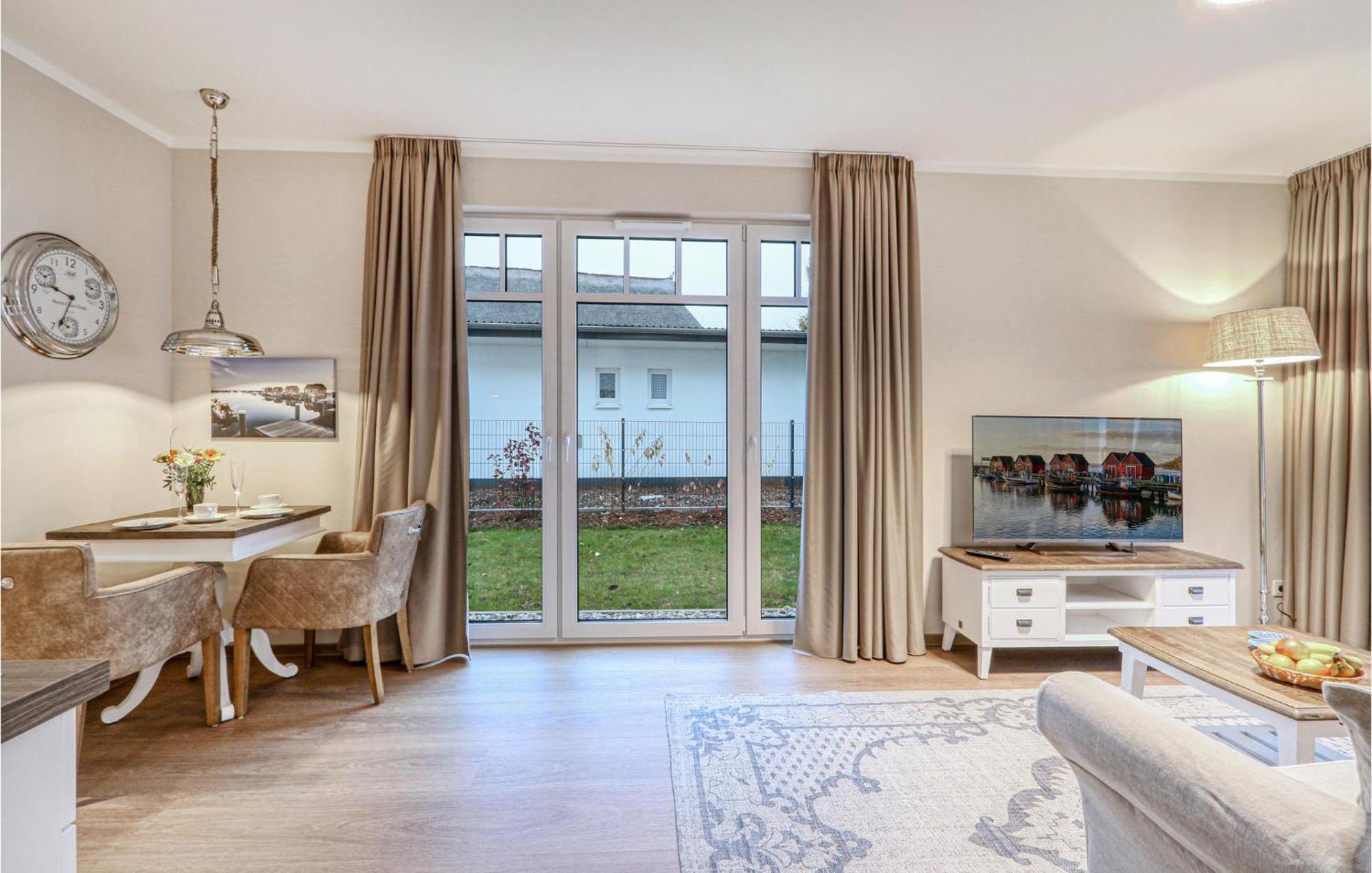 Nice apartment in Ostseebad Boltenhagen with 1 Bedrooms, Sauna&WiFi Buitenkant foto