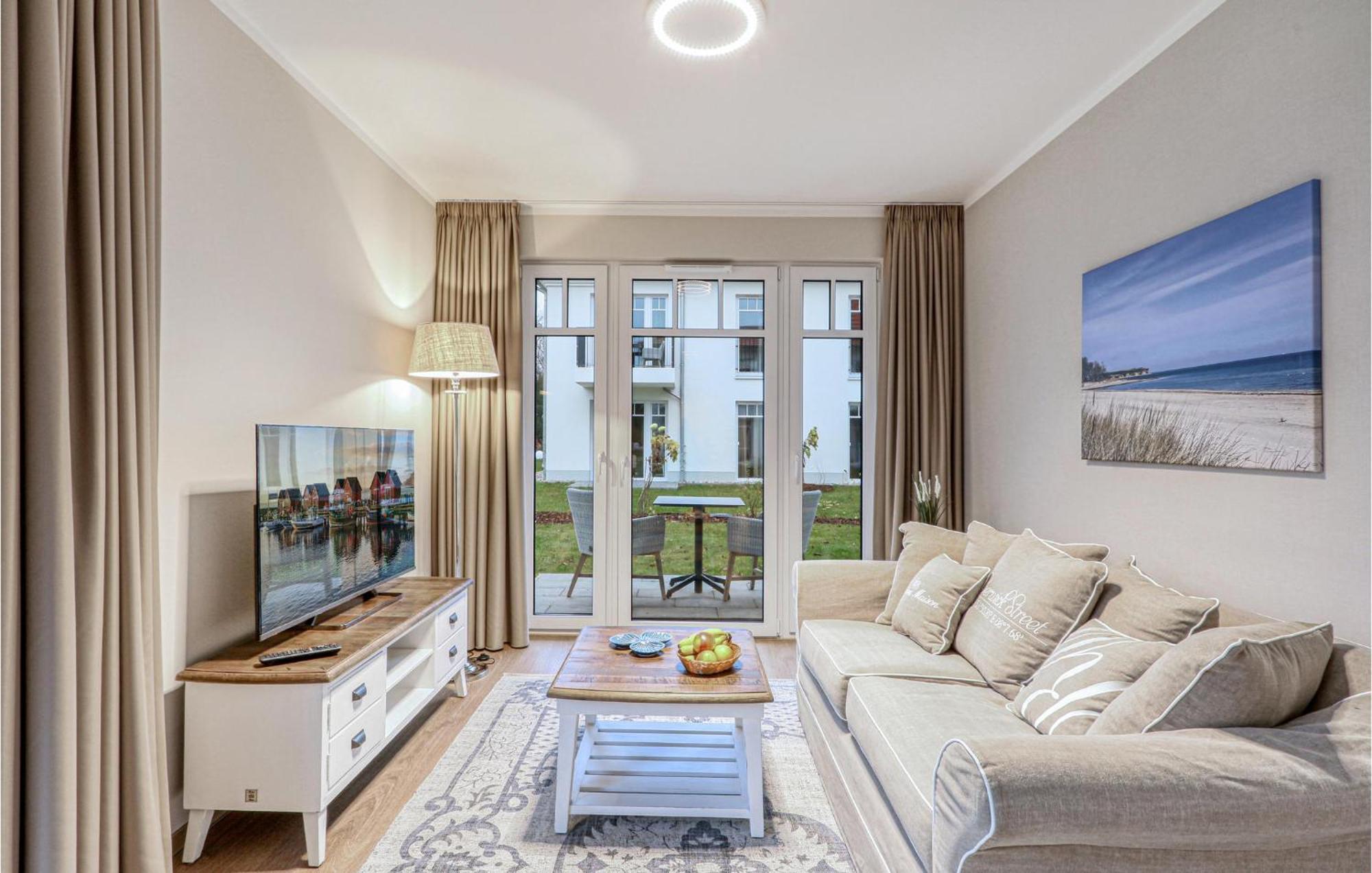 Nice apartment in Ostseebad Boltenhagen with 1 Bedrooms, Sauna&WiFi Buitenkant foto